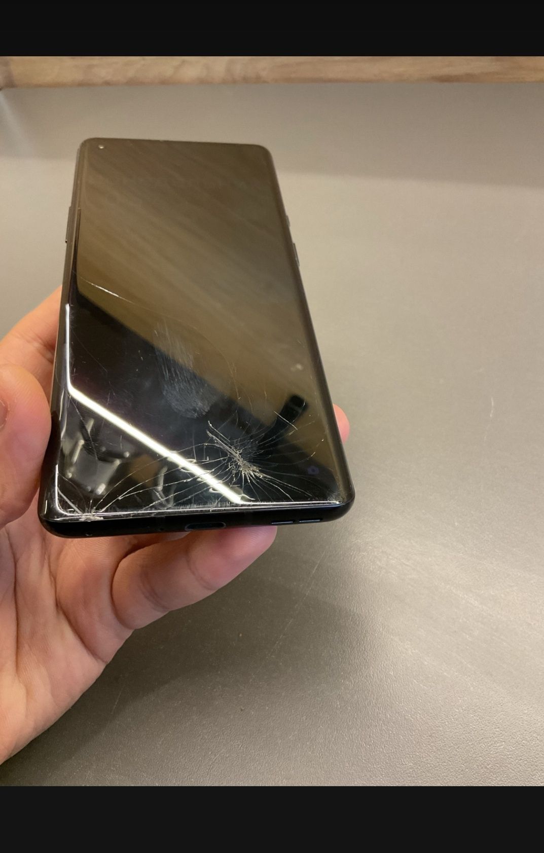 OnePlus 8 Pro продажа