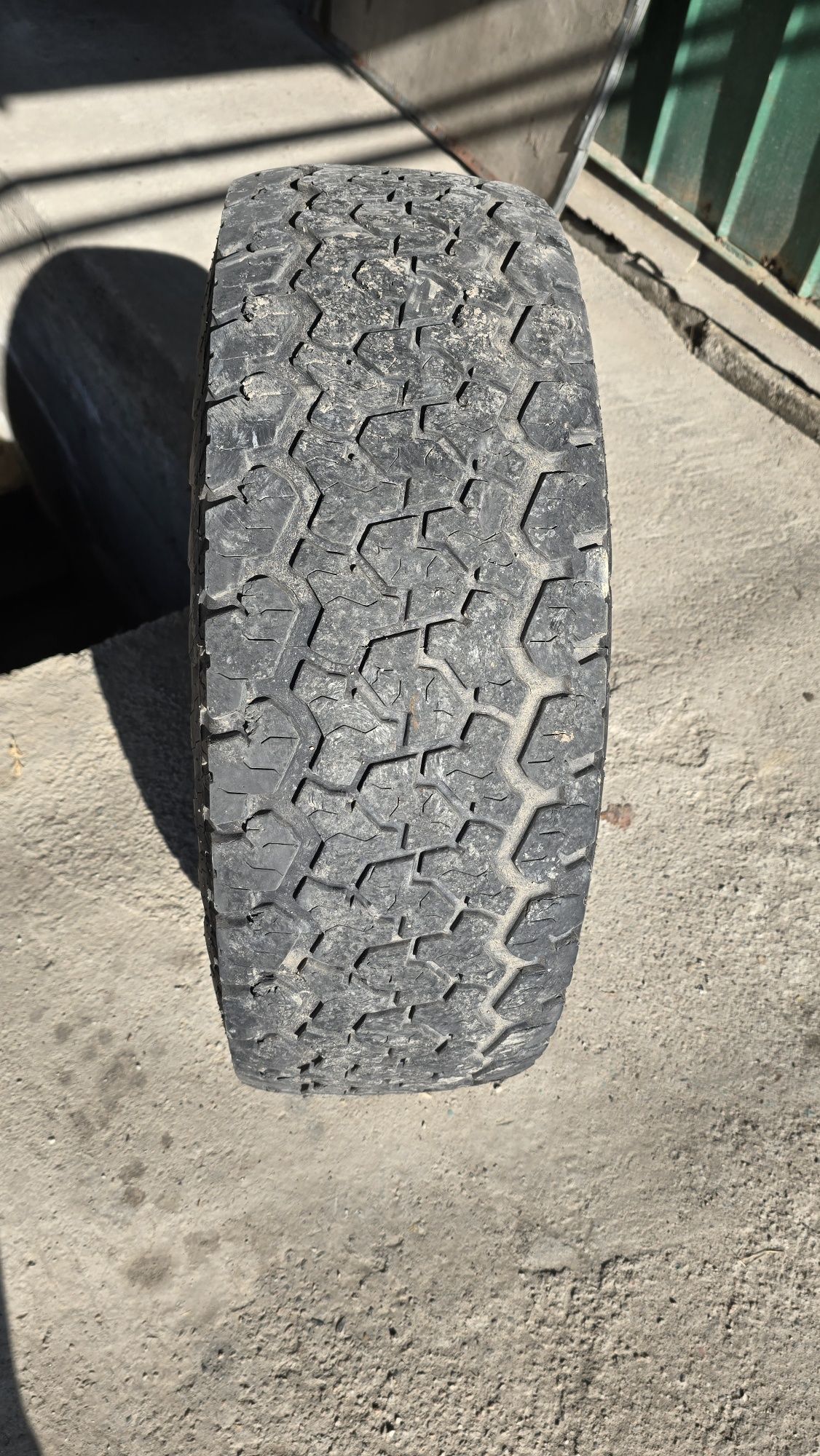 MAXXIS A/T 265/70/16