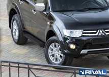 Пороги на Mitsubishi Pajero Sport 2008—2016