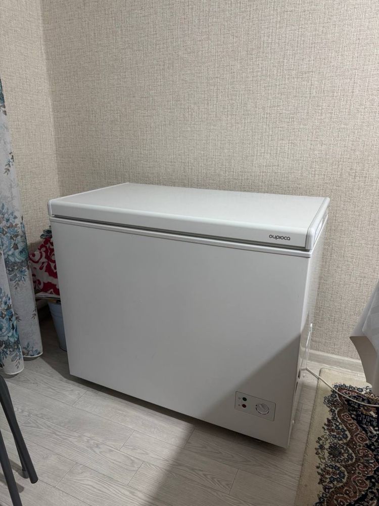 Продаю морозильную камеру
