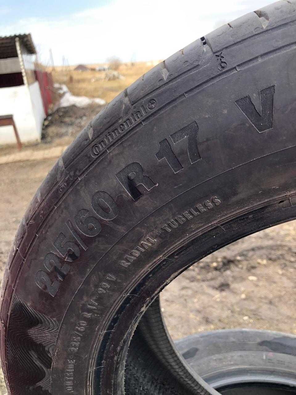 Продам летние шины Continental 225/60 R17