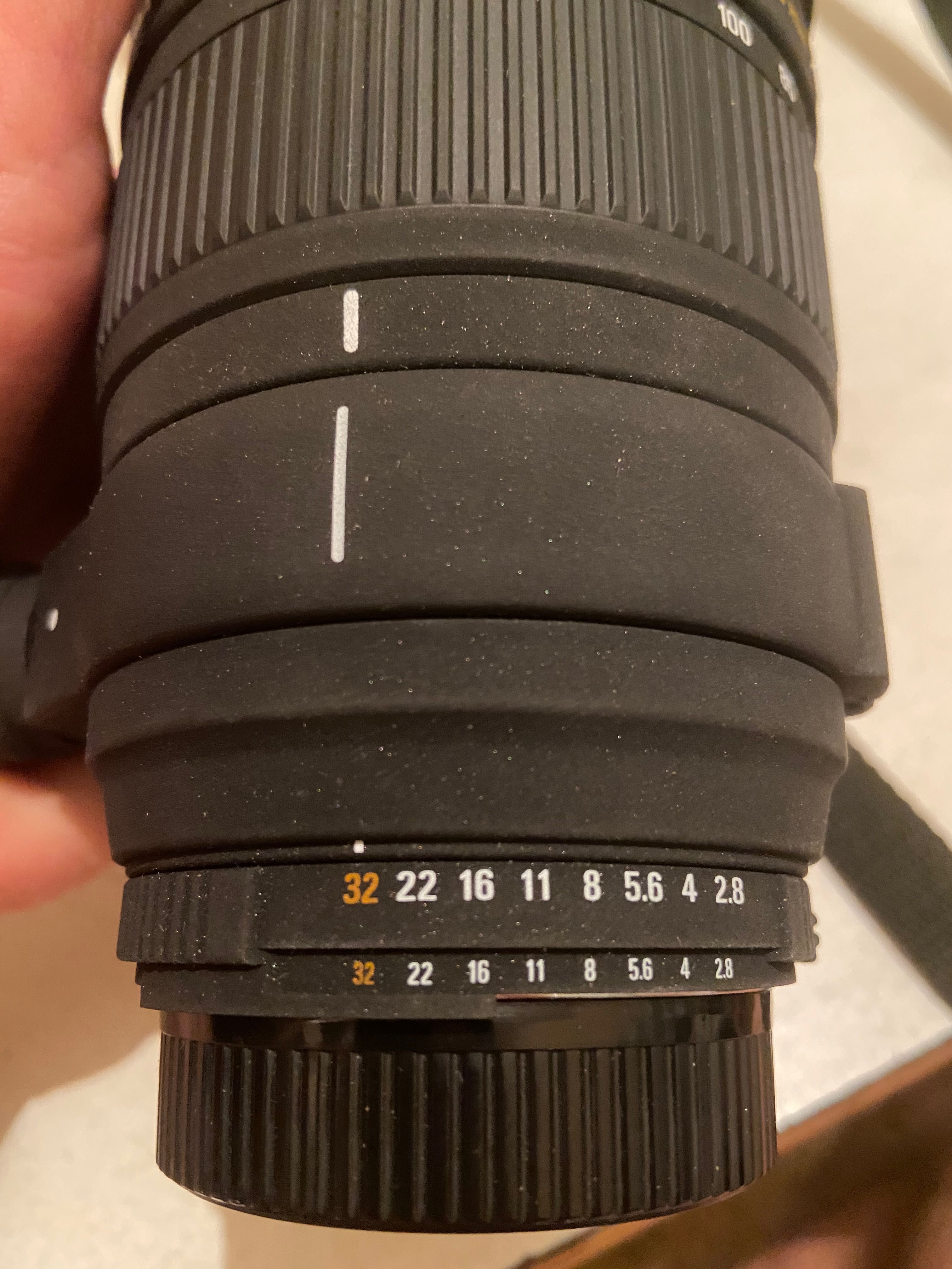 Sigma 70-200mm D f/2.8 APO EX DG HSM Nikon