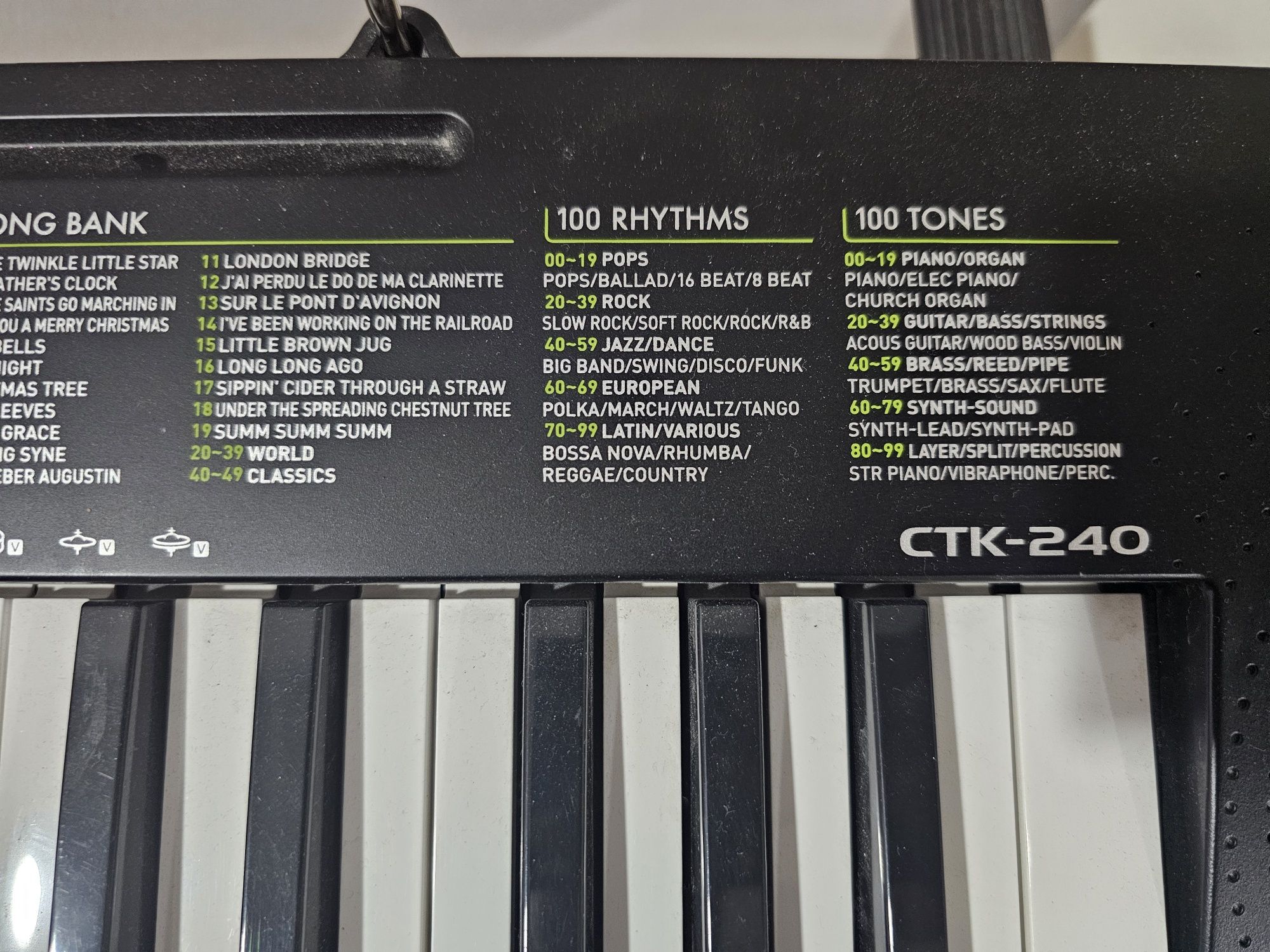 Синтезатор CTK 240