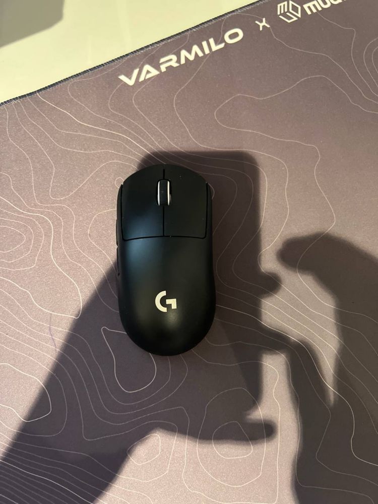 Мышка Logitech Superlight pro