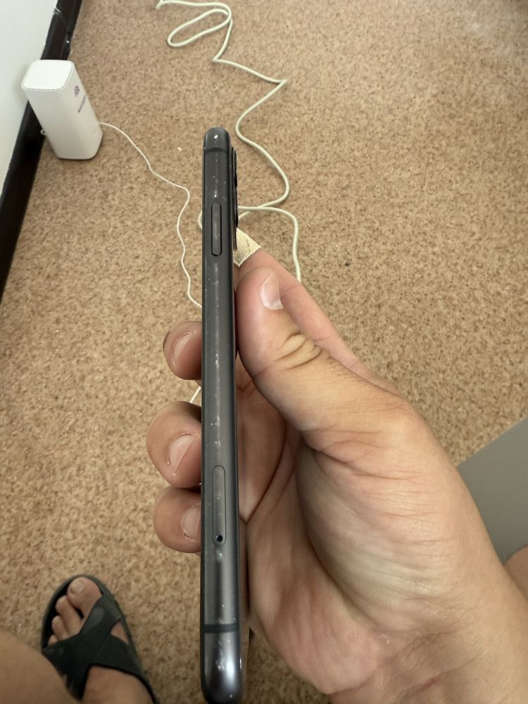 Продам iphone 11 128gb