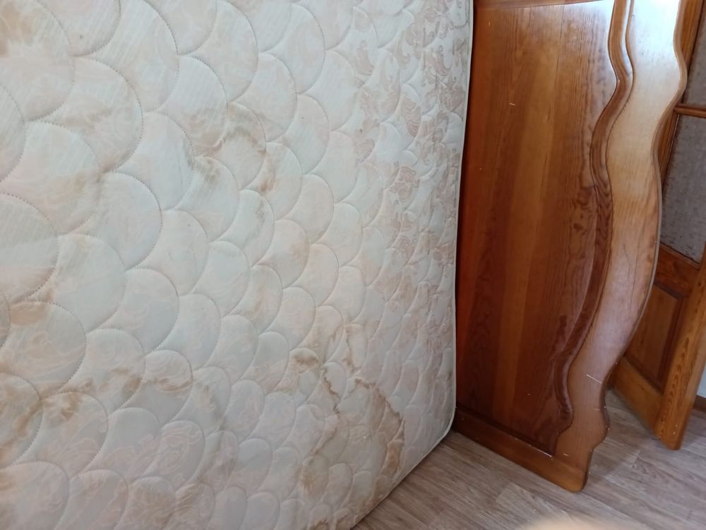 Продается диван и кровать с матрасом