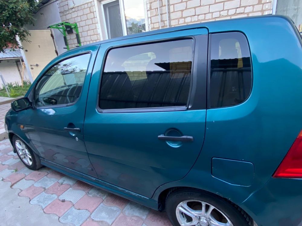 Продам Daihatsu yrv