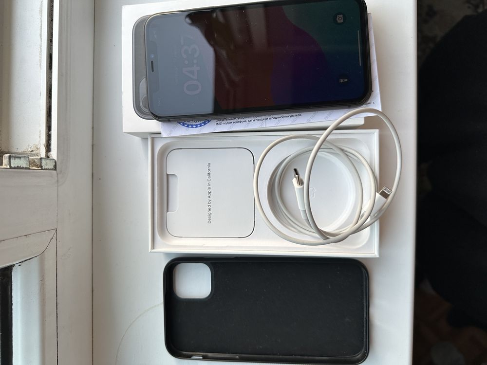 Iphone 11 128gb с каробкой
