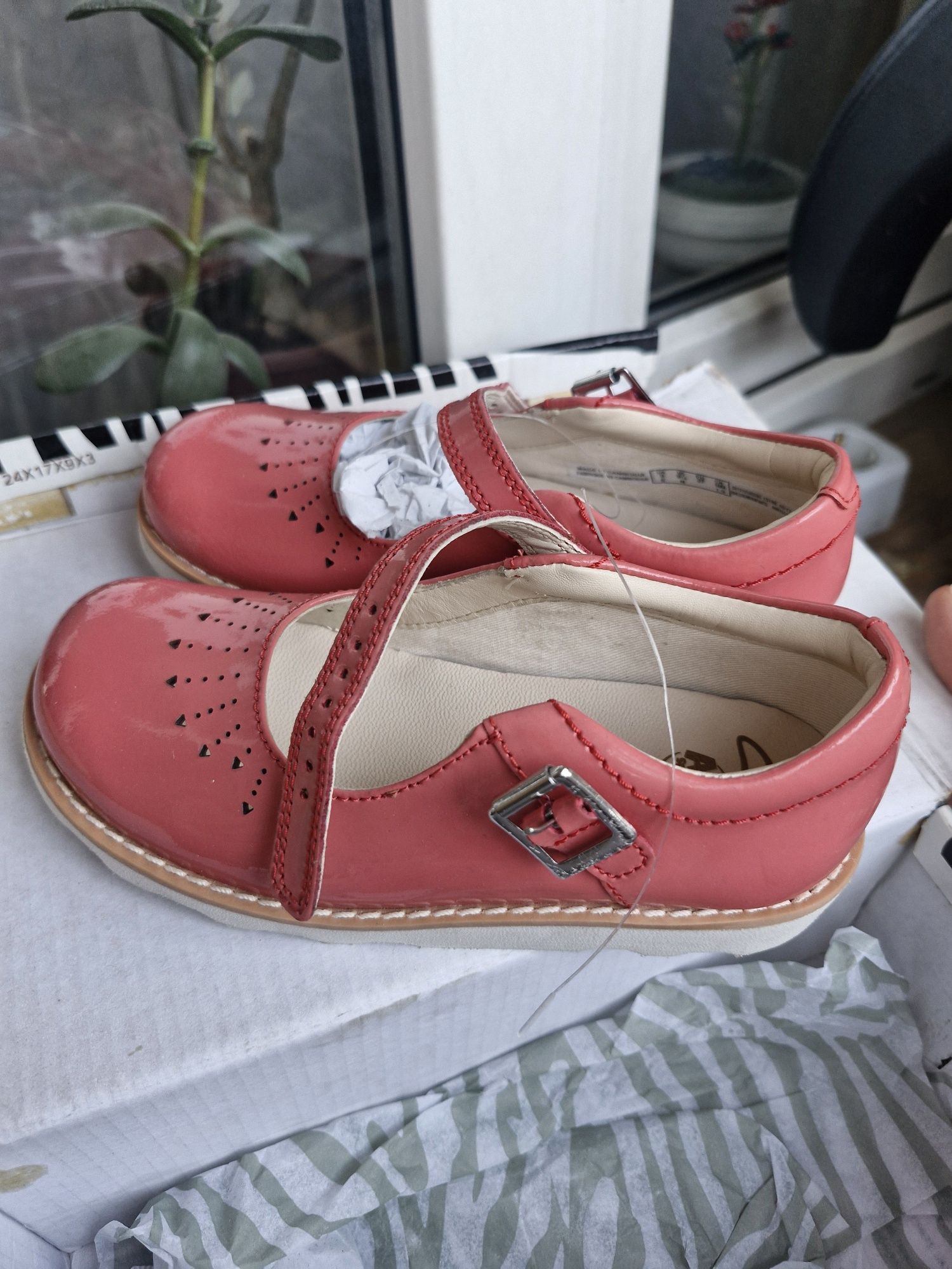 Туфли Clarks на девочку