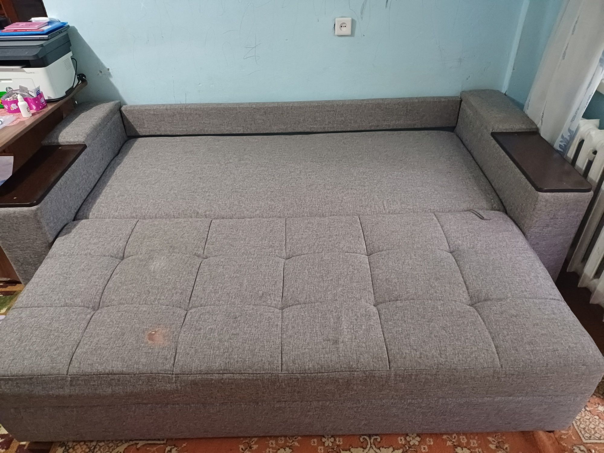 Продам диван раскладной