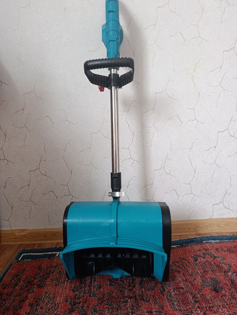 Снегоуборочная машина Asess
