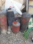 Продам газовые баллоны: один большой, другой мальенкий