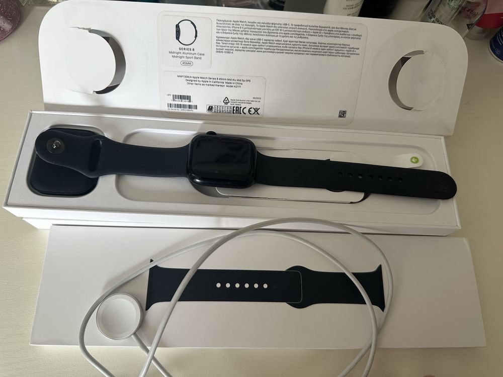 Apple Watsh Series 8 45 mm