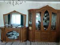 Мебель, стенка орех.