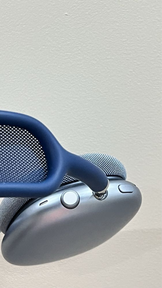 Наушники Airpods max