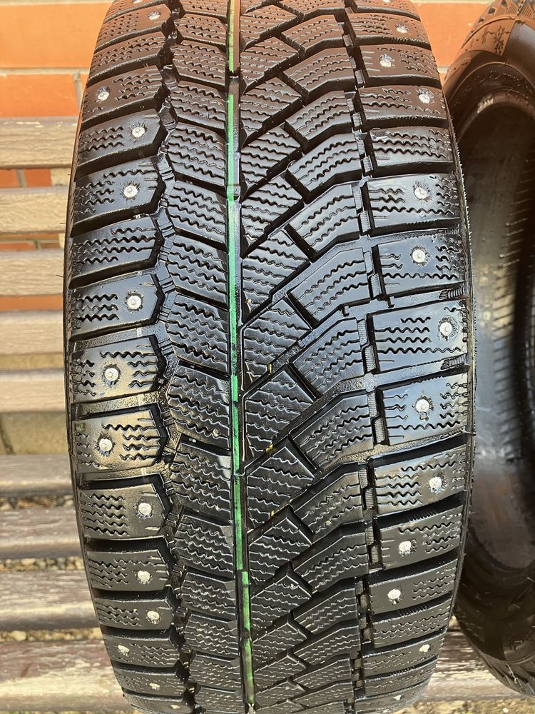 Комплект зимней резины Viatti Brina Nordico v-522, 225 45 R17, 94T