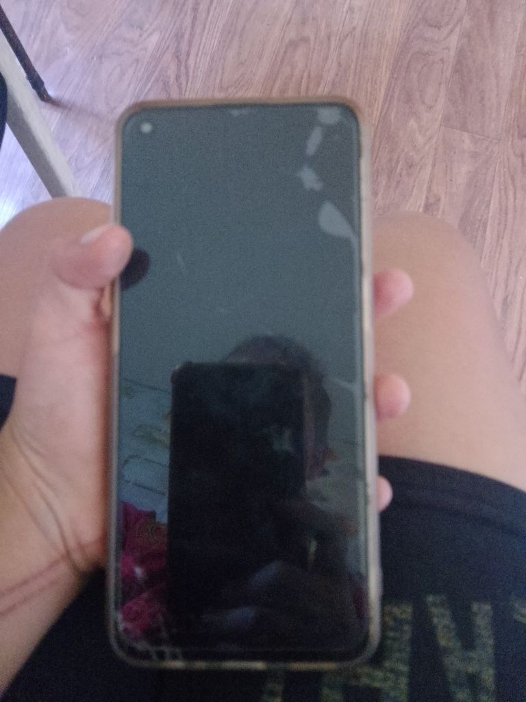 Продаю oppo а53 2020 года