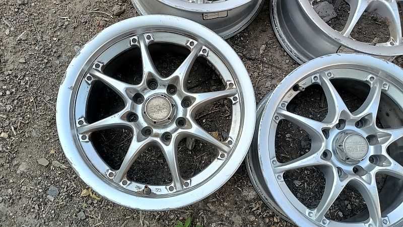 Продам легкосплавные диски на Mitsubishi