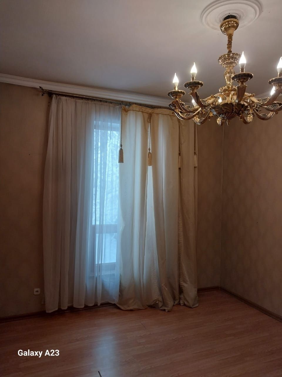 Люстра классическая