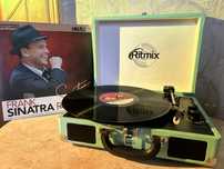 Виниловый проигрыватель Ritmix LP-160B