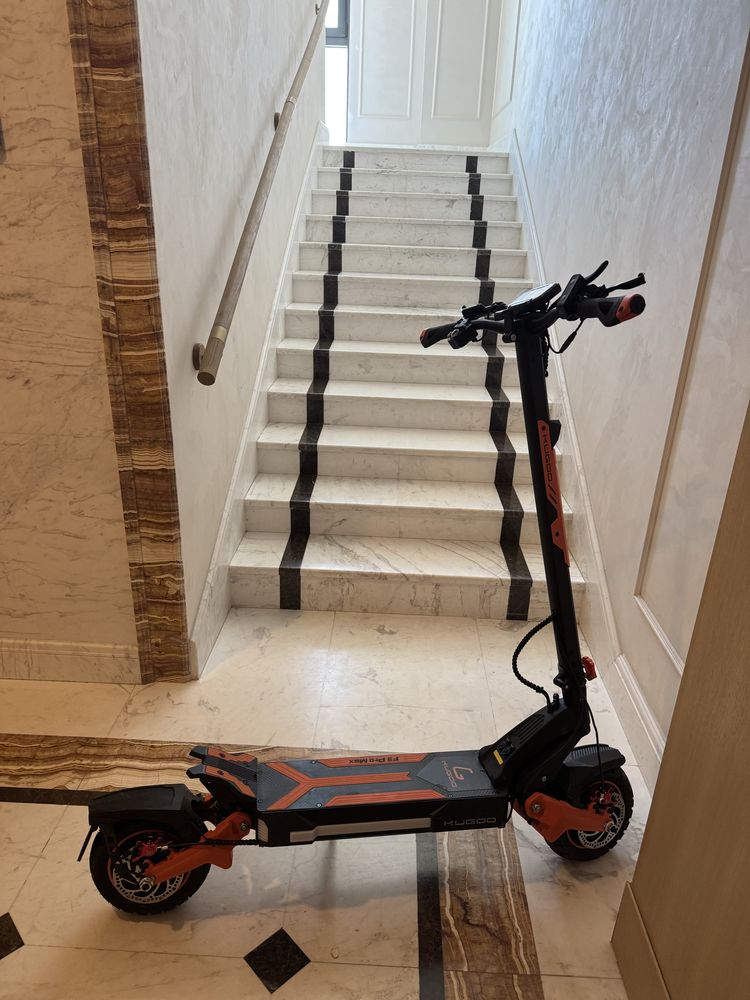 Продается Самокат Kugoo F3 Pro Max