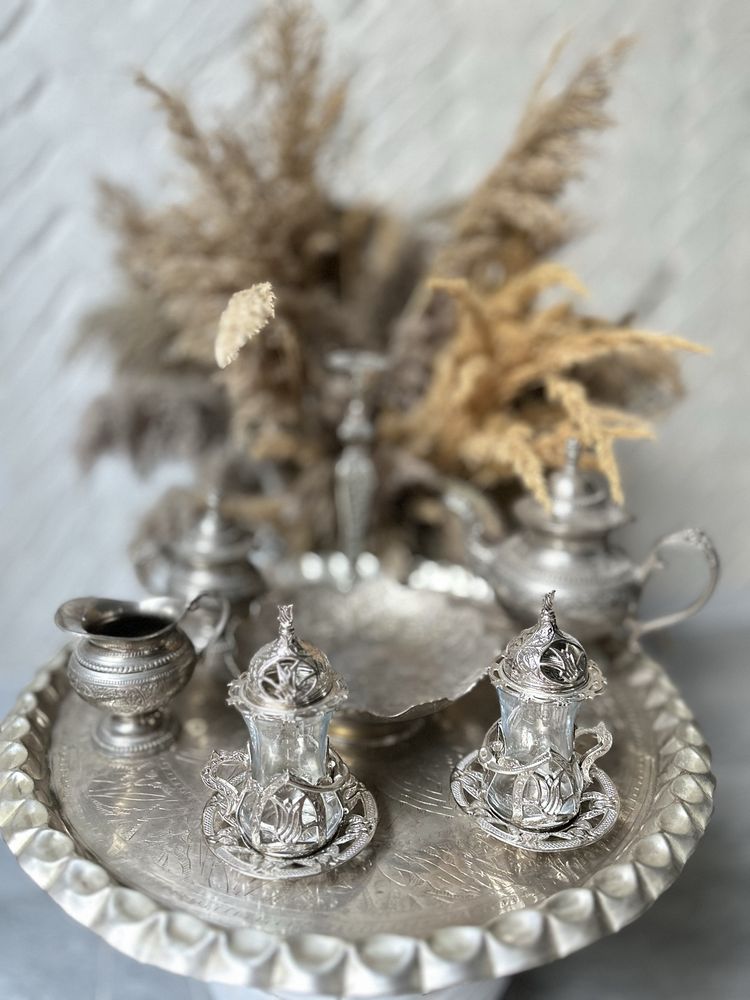 Сервиз из двух армуду с блюдцами