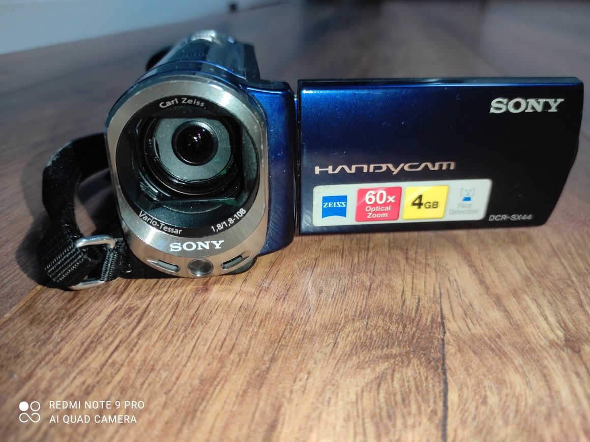 Sony handycam DSR-SX44