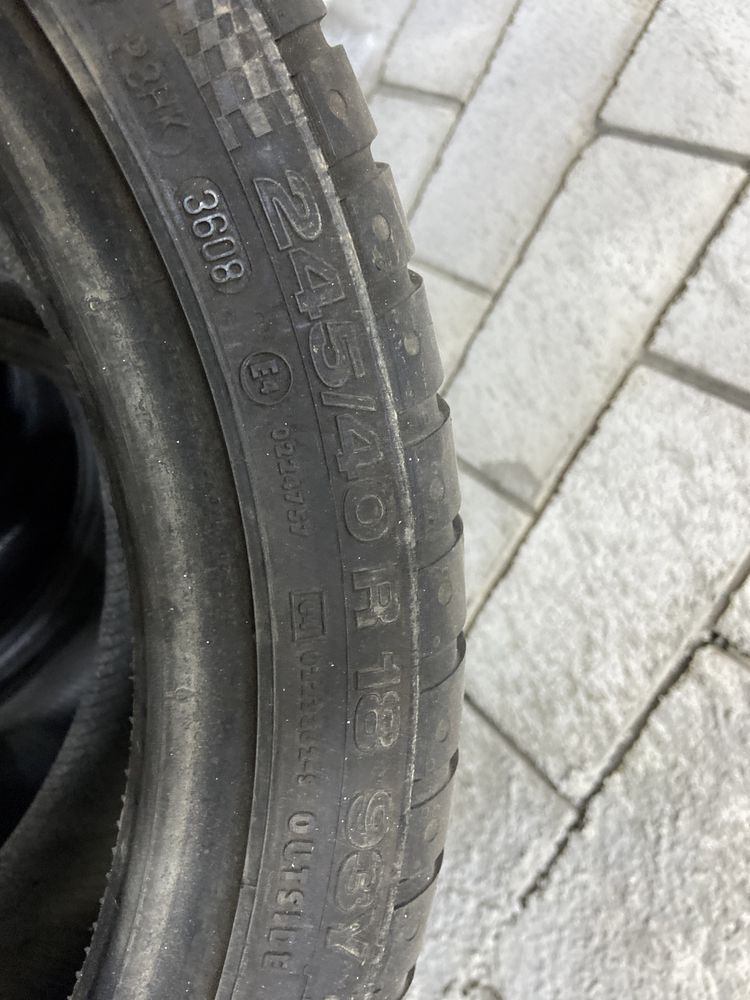 245/40/18 Летние