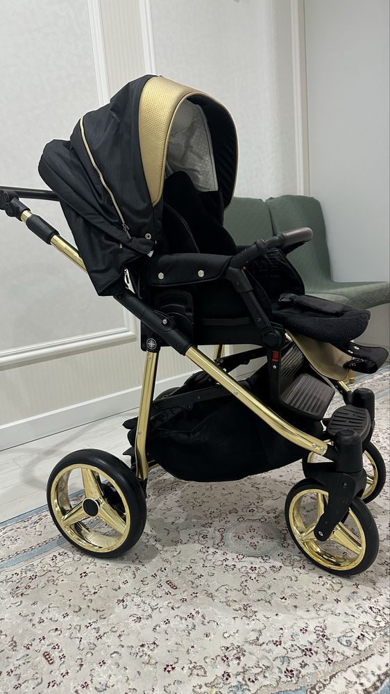 Продам Всесезонную коляску, Срочно!!!