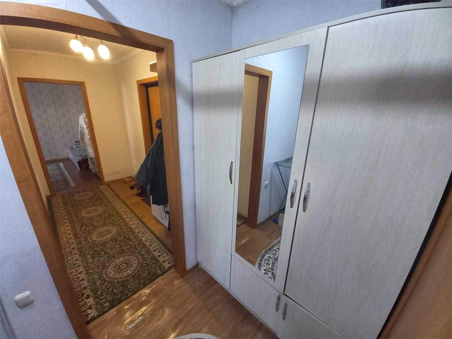 Продаю 2х комнатную квартиру  УП по ул. Металлургов!