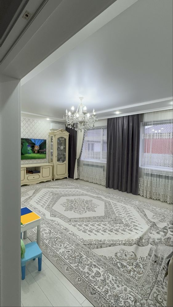 Продам шторы из королевского бархат и тюль