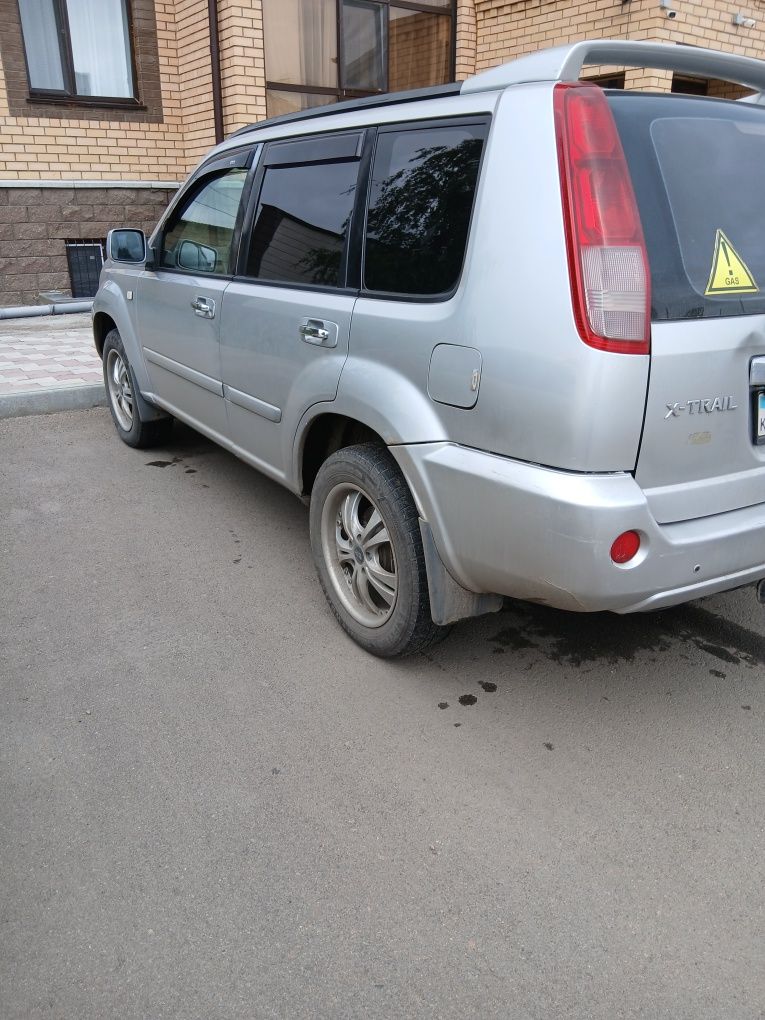 Продам Нисан Х трейл