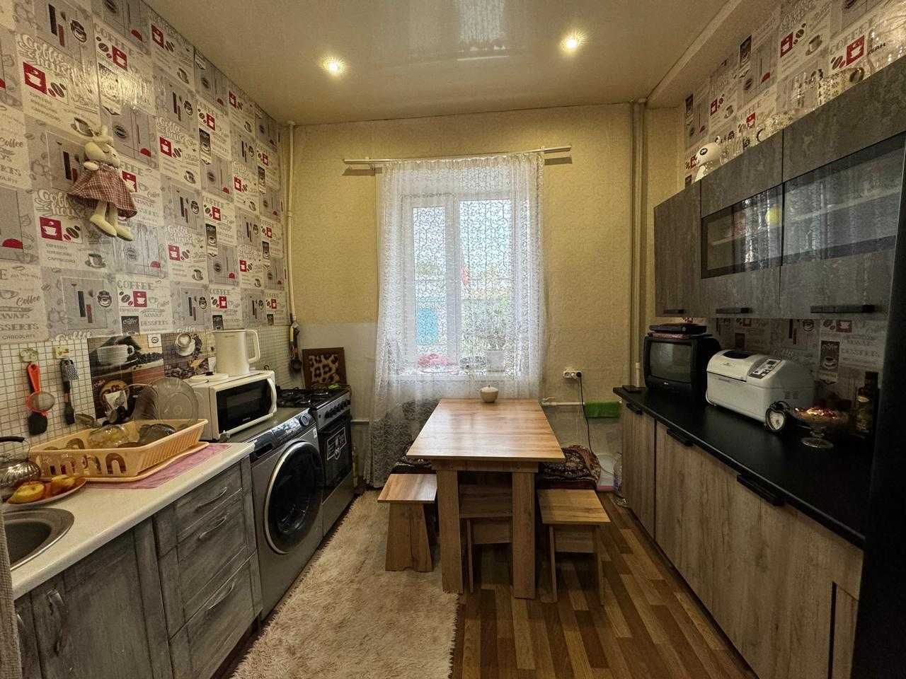 S  Продам 1-ком болгарского типа 1/2 этаж, соцгород