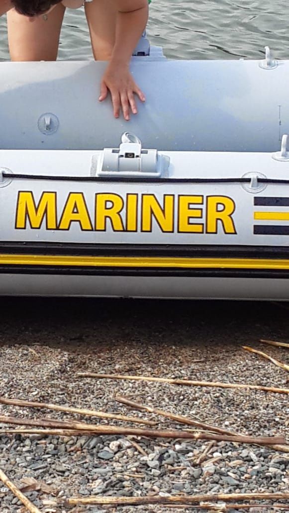 Продам резиновую надувную лодку MARINER