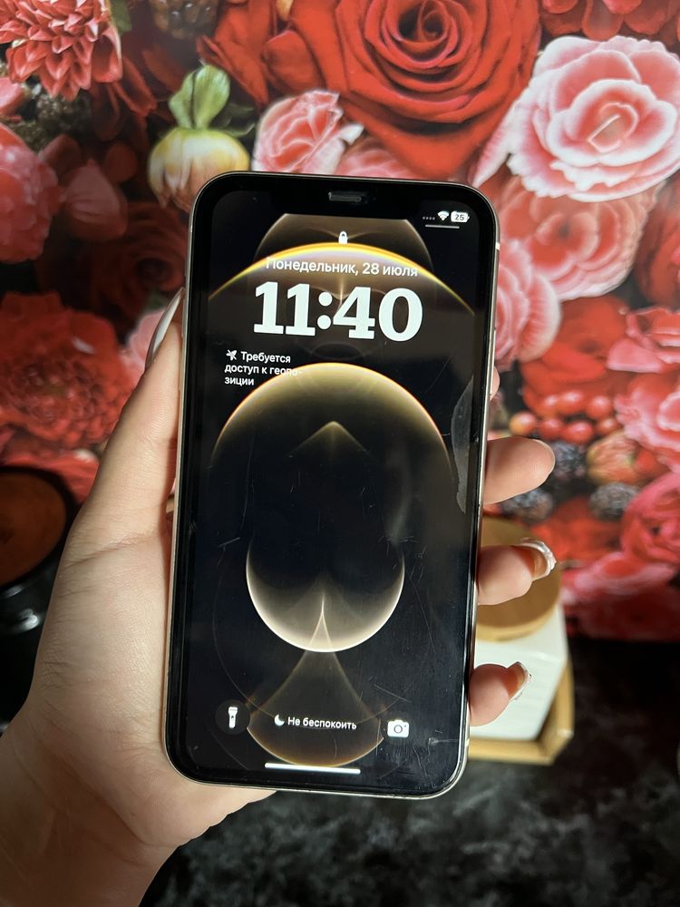 iPhone 11 на 128гб цвет белый