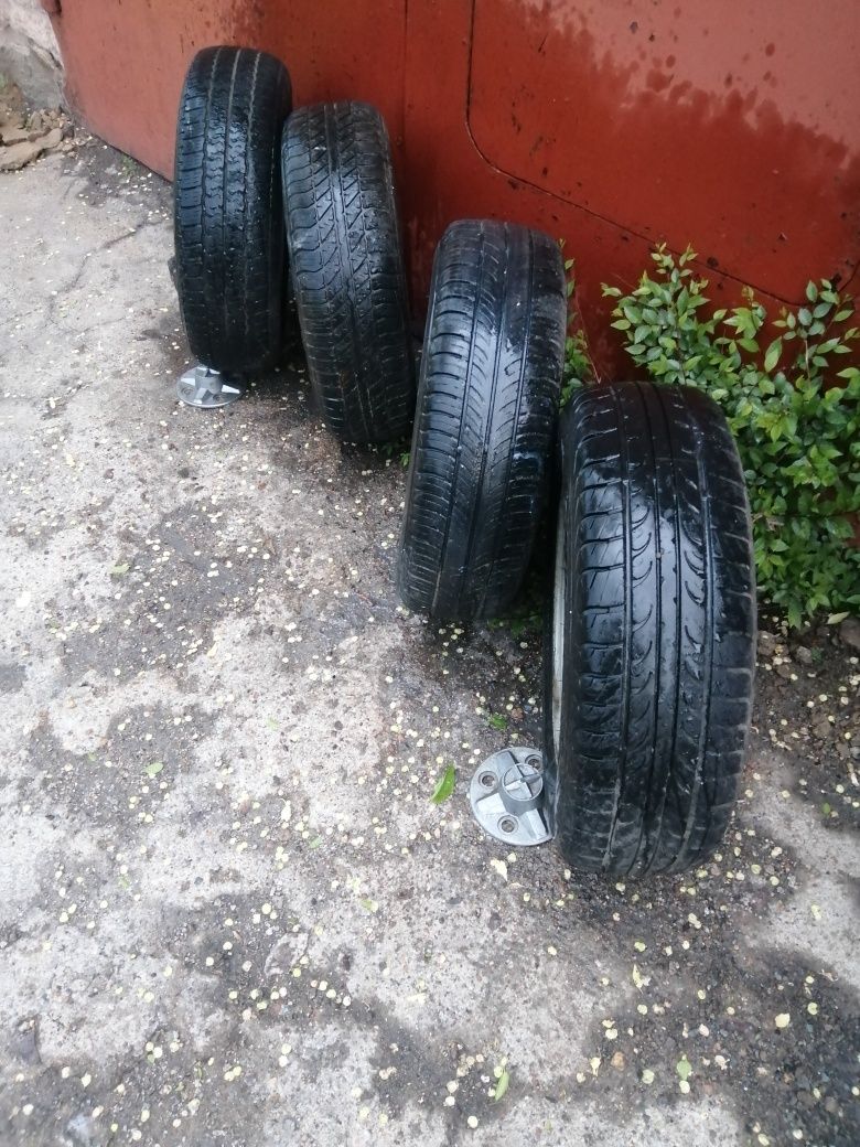 Продам колесо R15R16R13