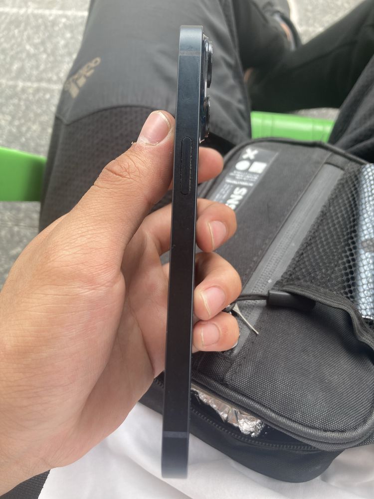 Iphone 14 на запчасти корпус экран
