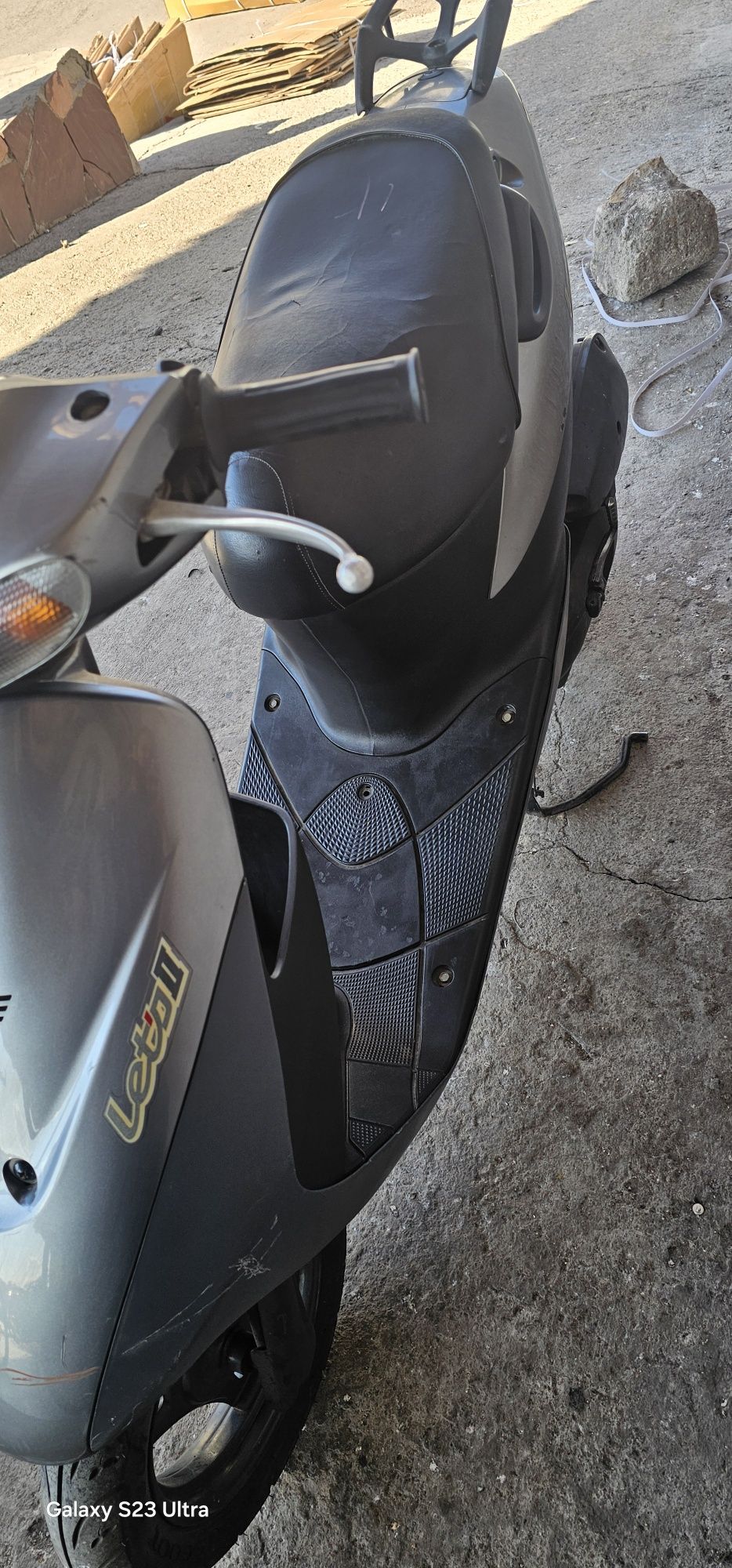 Скутер suzuki lets 2