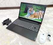 Ноутбук LENOVO IdeaPad Full HD.
