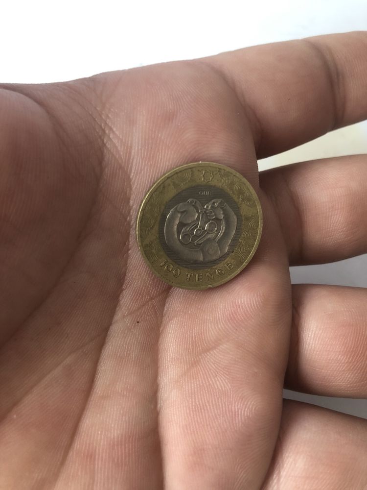 сакская монета 100 тенге