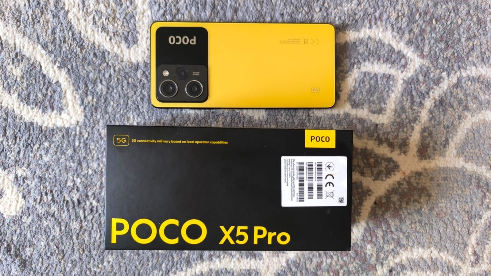 Продам телефон POCO