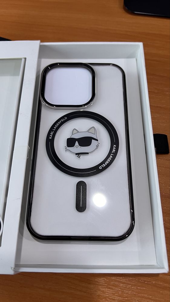 Чехлы на Iphone 15 pro