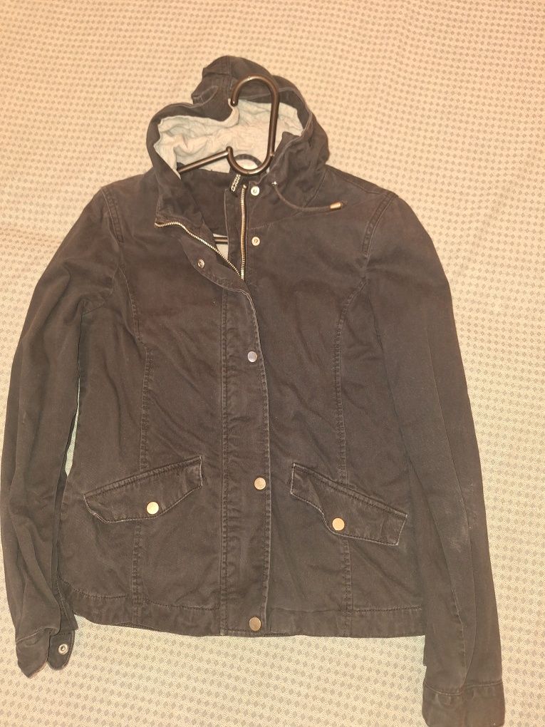 Одежда для девушек 42 размера, Zara, Mango, H&M