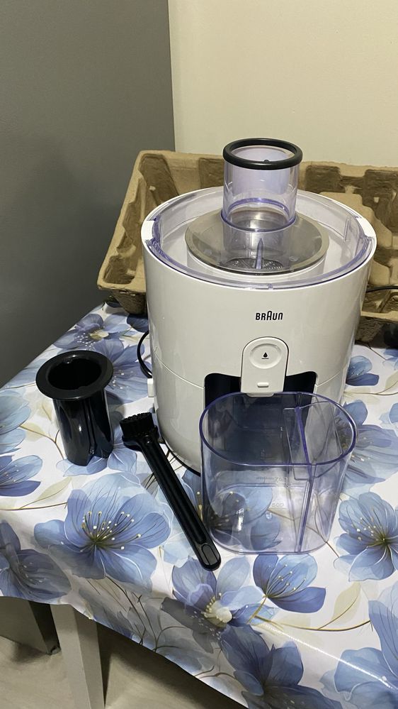 Соковыжималка Braun почти новый