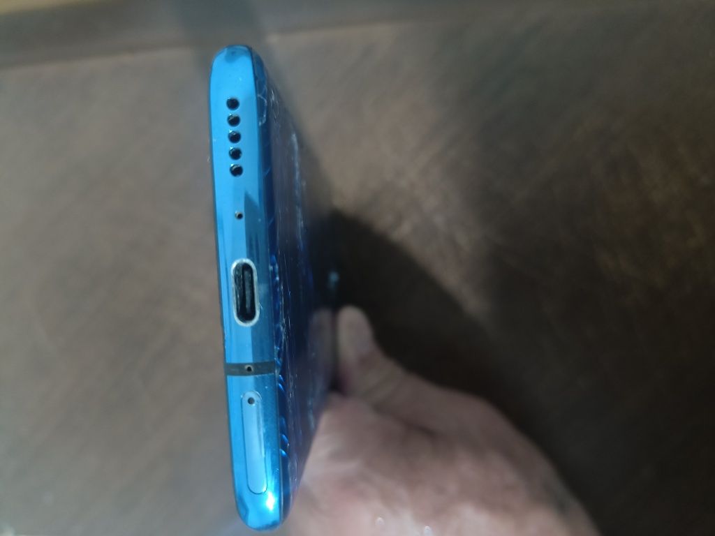 One plus 7 pro продается,на запчасти