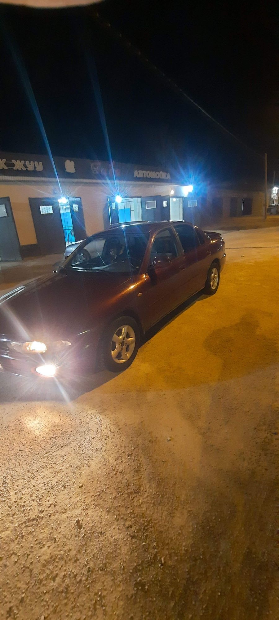Автомашина галант