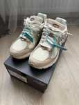 Newbalance 2002R