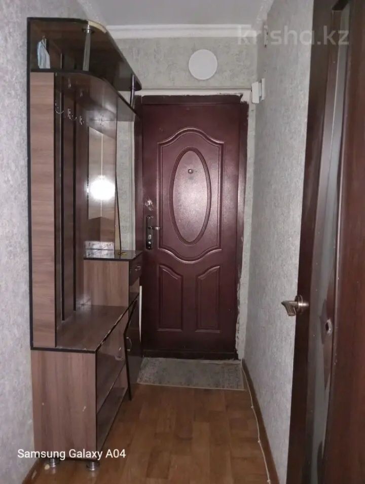 Продаётся 1комнатная квартира 5этаж 103серия улица_АБДРАЗАКОВА"ДАРХАН"