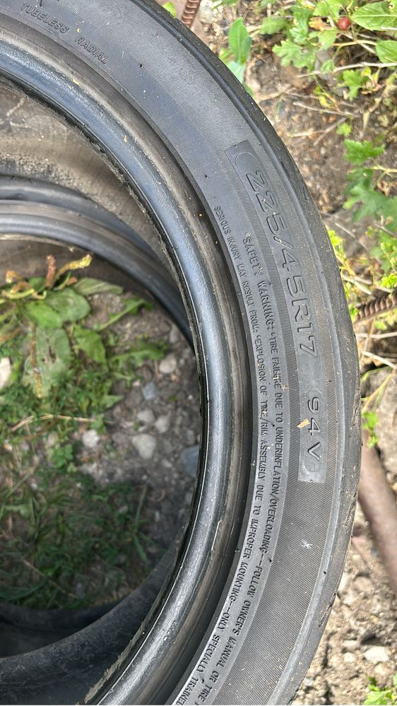 Продам два низкопрофильных баллона