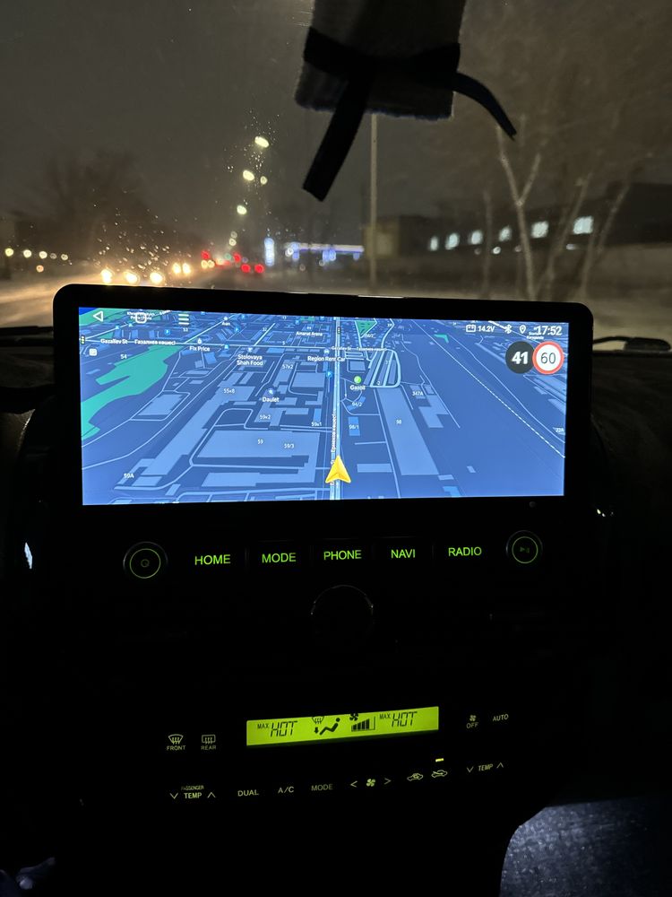 Руль с монитором на Prado 120